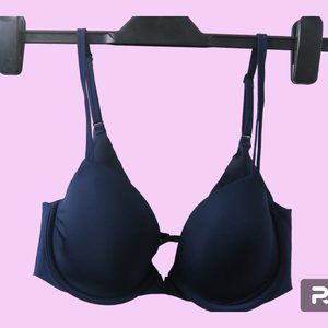 Victoria's Secret VS lined demi bra V in middle jewel in blue size 32D.